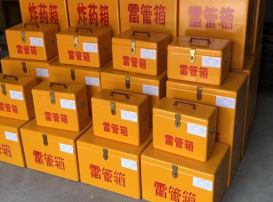 夷陵玻璃钢雷管箱的使用寿命一般是多少？